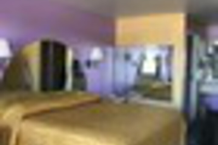 Room 20 of 66