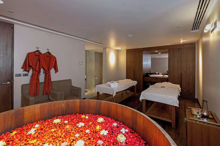 Spa 103 of 297