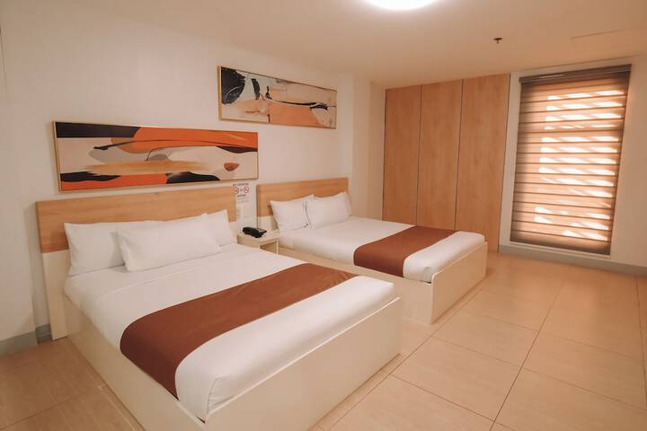 Room 8 of 27