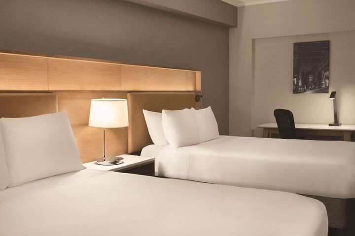 Room 7 of 26
