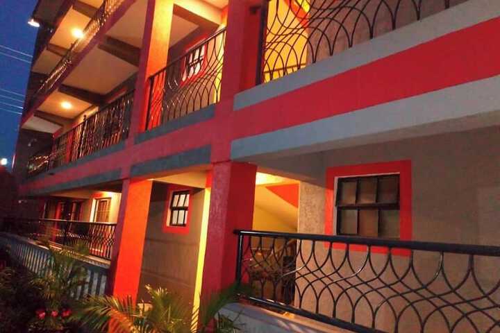 Camsupreme Studios Meru