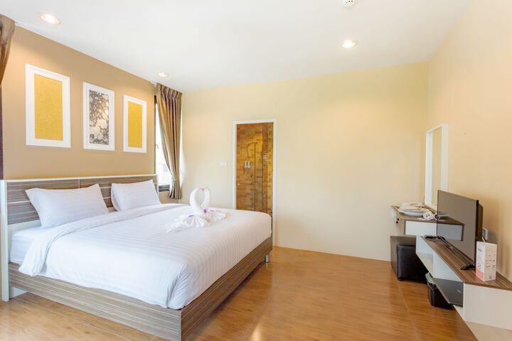 Room 10 of 39
