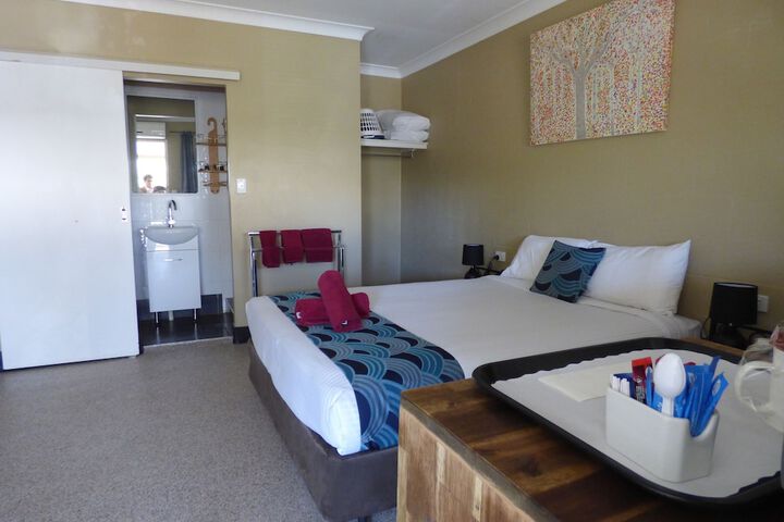Room 30 of 54