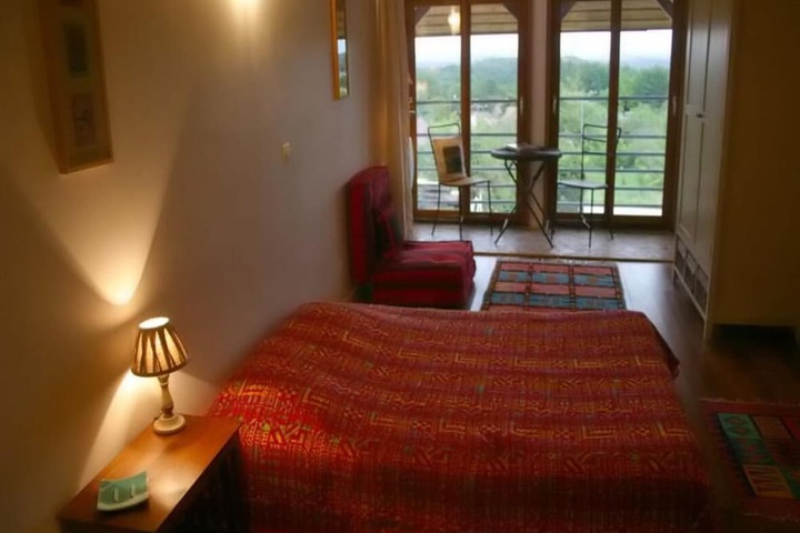 Room 13 of 31