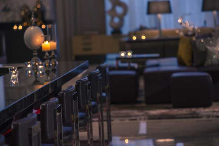 Lounge 62 of 81