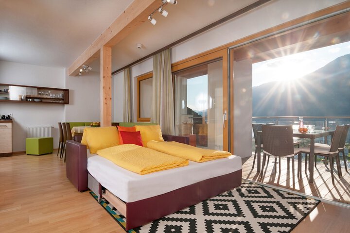 Room 20 of 141