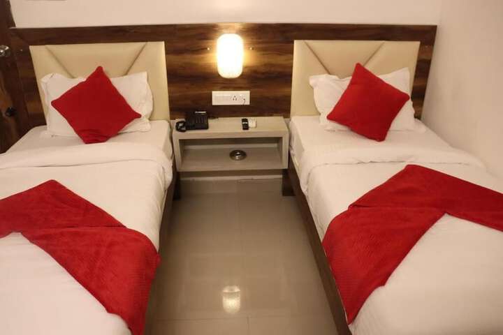 Room 26 of 54
