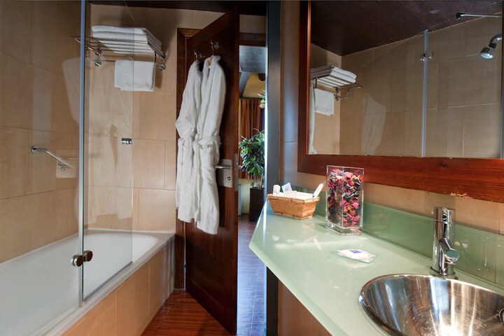 Bath Interior