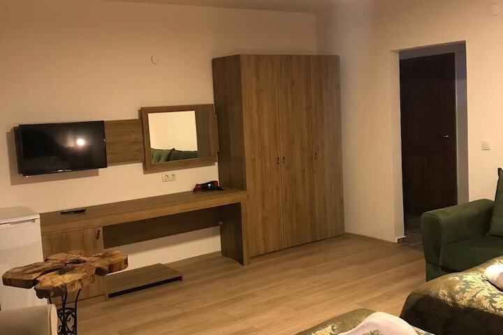 Room 2 of 9