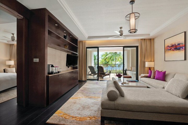 Room 20 of 106