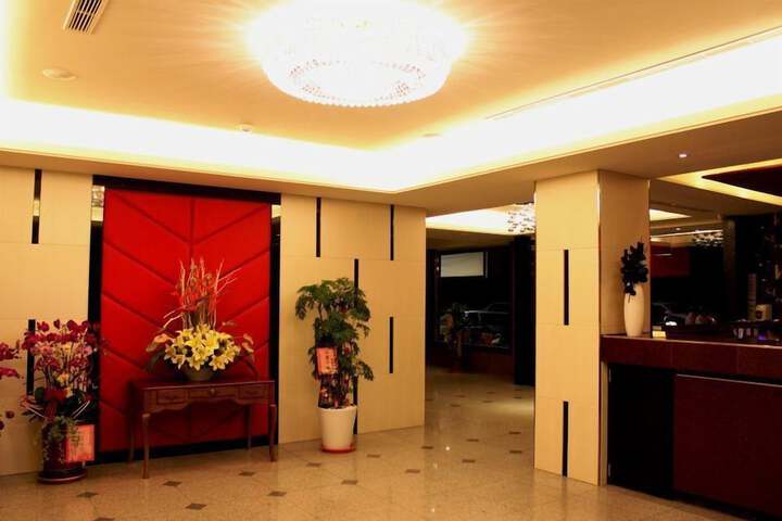 Hotel Interior 4 of 100