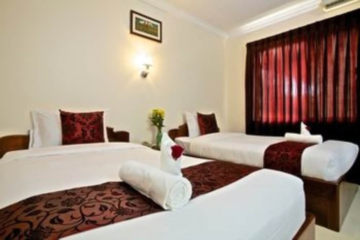 Room 15 of 32