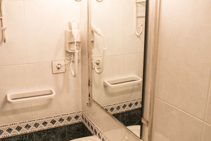 Room 60 of 134