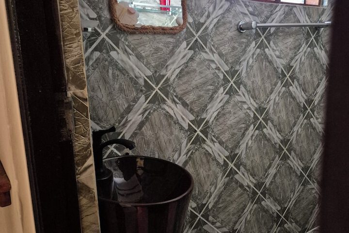 Room 29 of 47