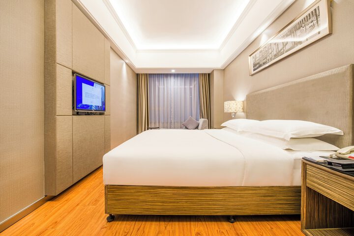 Room 19 of 130