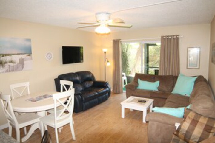 Pelican Inlet B114 by Vacation Rental Pros in Crescent Beach, FL