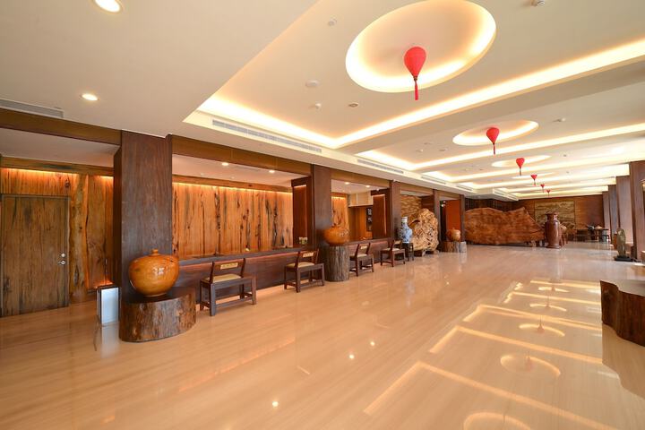 Hotel Interior 4 of 44