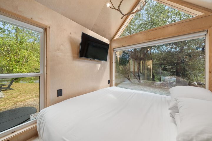 Room 45 of 180