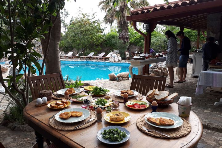 Breakfast/Coffee Service 109 of 142
