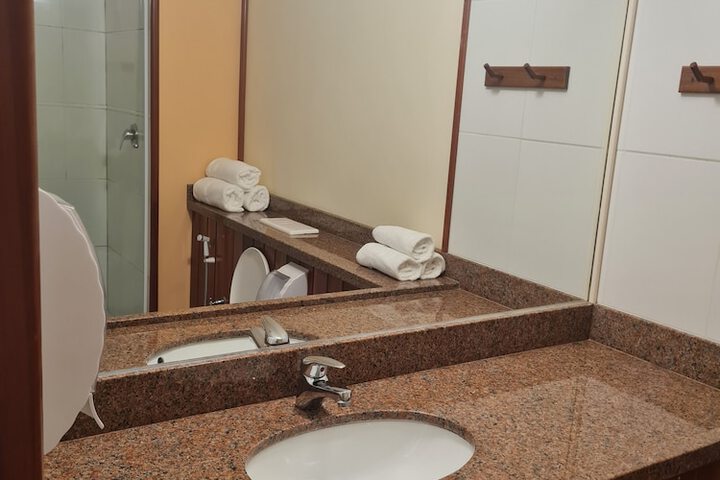 Room 7 of 26