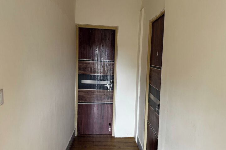 Ballroom/Hall 12 of 14