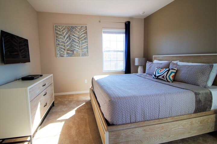 Room 17 of 74