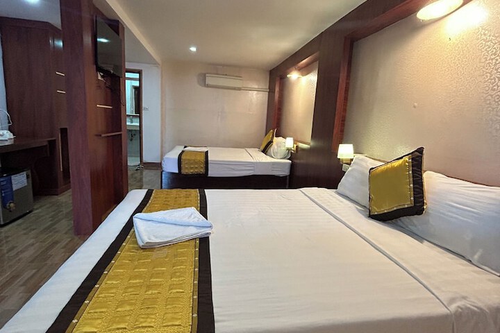 Room 56 of 155