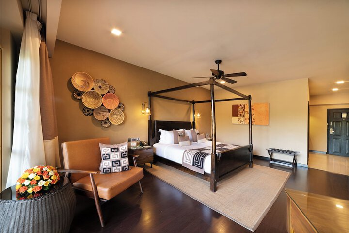 Room 46 of 173