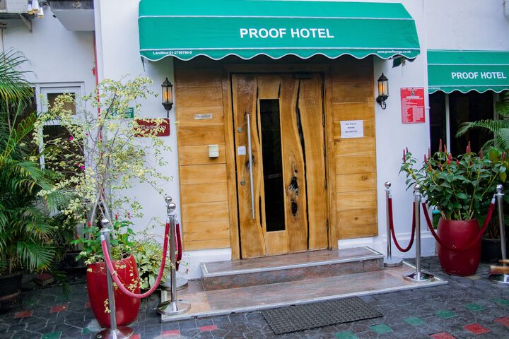 Hotel 2 of 89