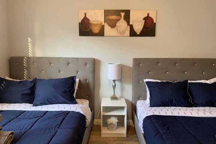 Room 6 of 24