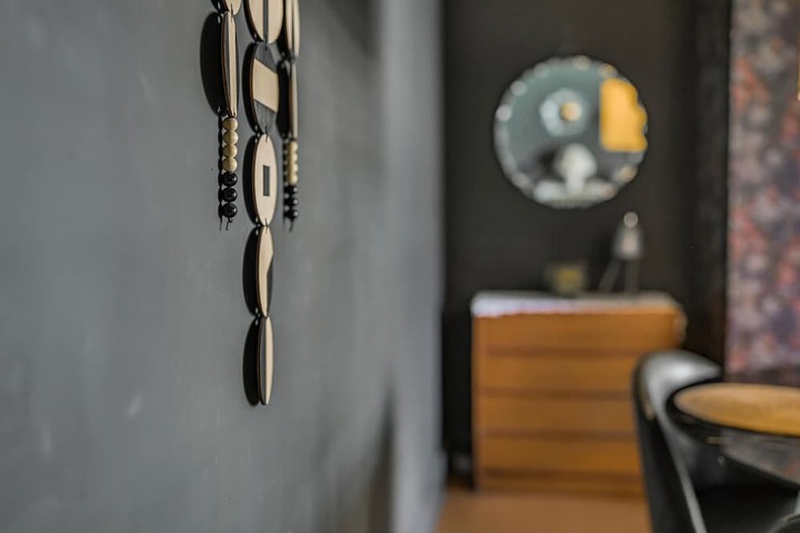 Room 32 of 51
