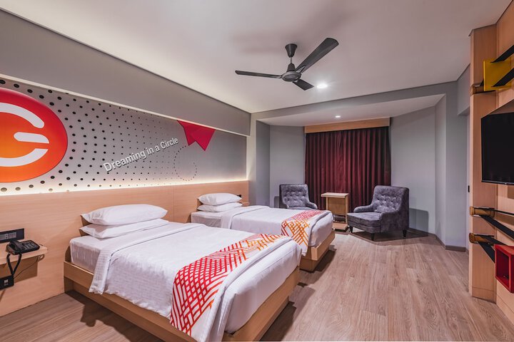 Room 10 of 48