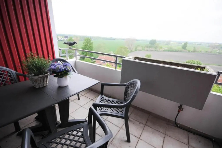 Terrace/Patio 7 of 18