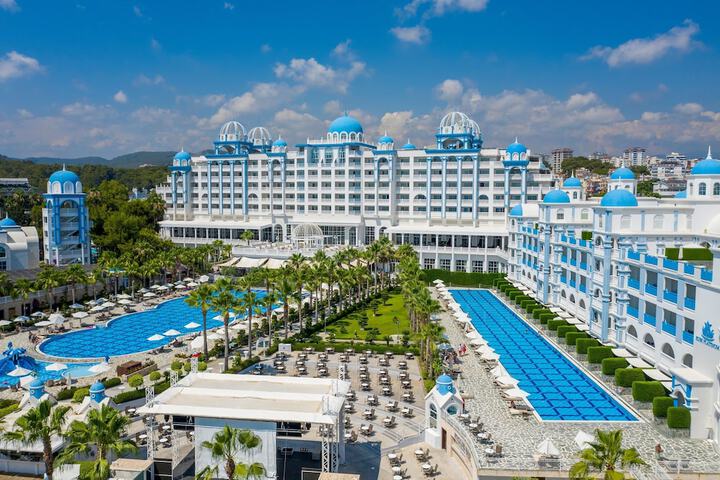 Hotel 212 of 226