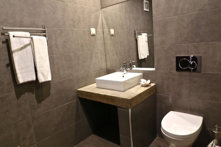 Clean Restrooms