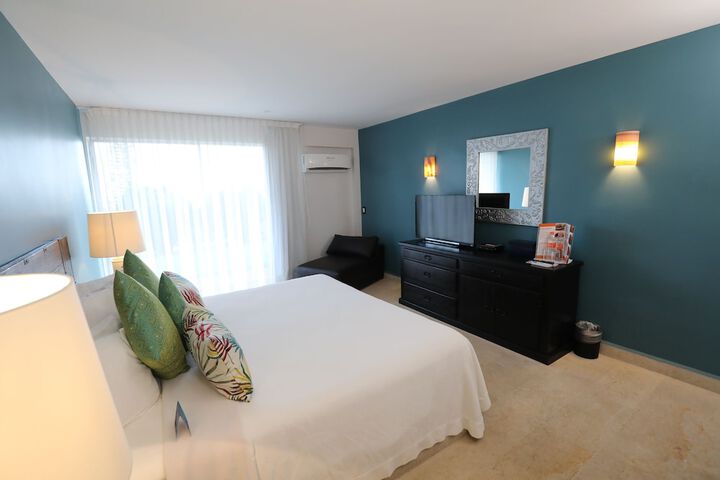Room 25 of 71