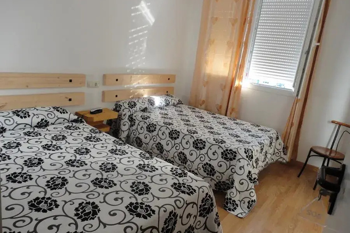 Room 7 of 31