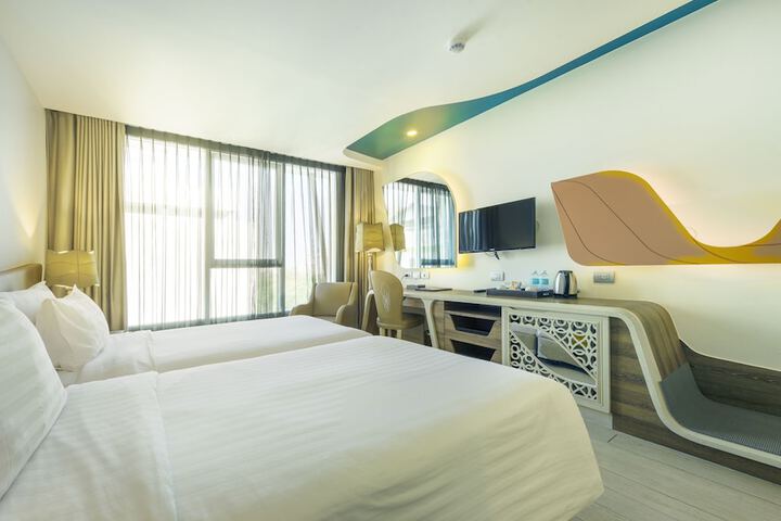 Room 26 of 81
