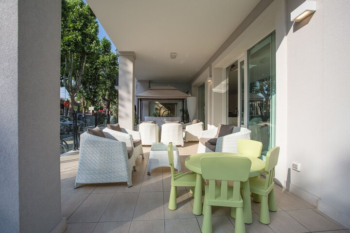 Terrace/Patio 63 of 72