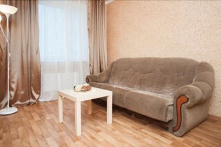 Room 3 of 7