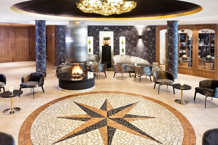Lobby Photos