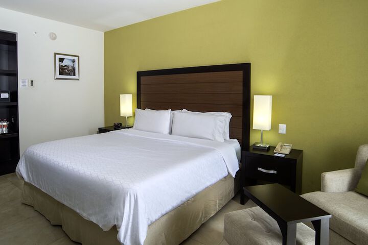 Room 21 of 107