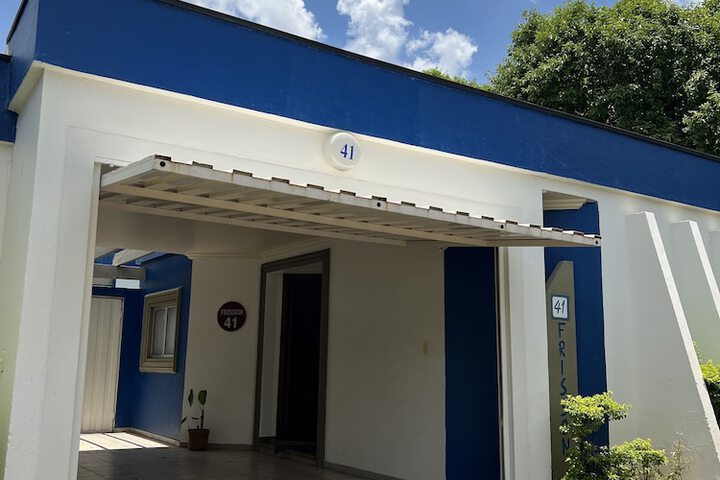Hotel 7 of 118