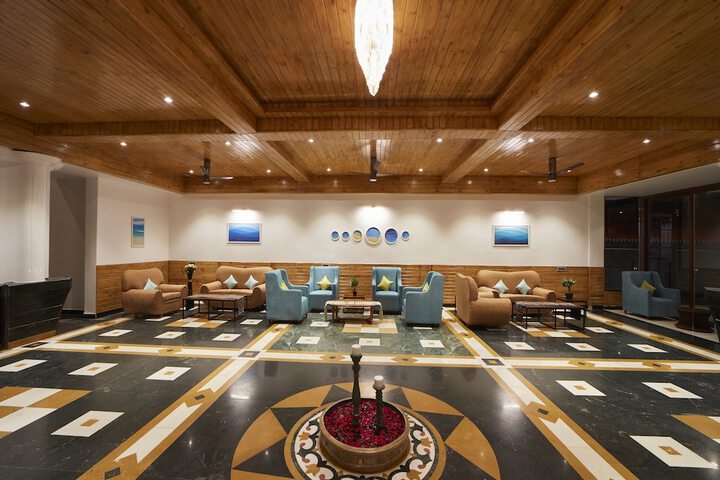 Hotel Interior 16 of 125