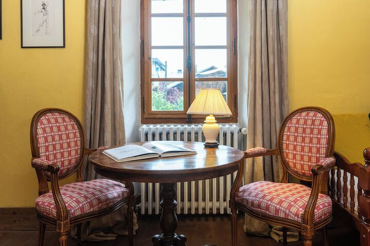 Room 54 of 79