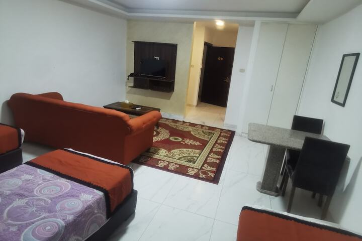 Room 32 of 45