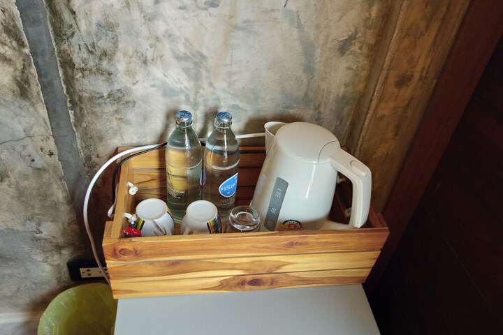 Breakfast/Coffee Service 14 of 44