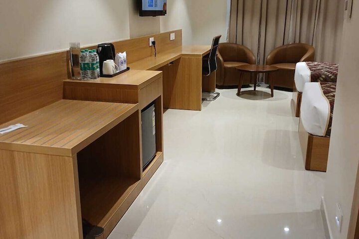 Room 6 of 21