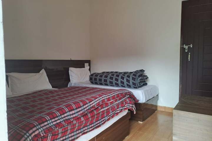 Room 2 of 13
