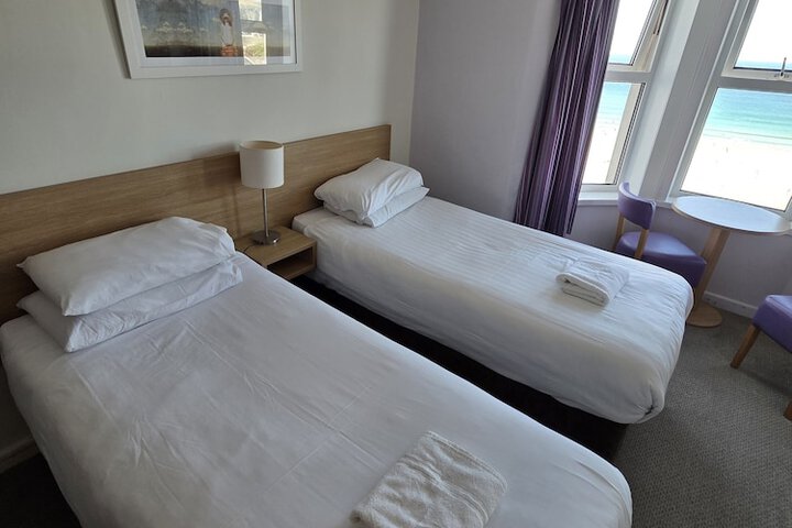 Room 16 of 26